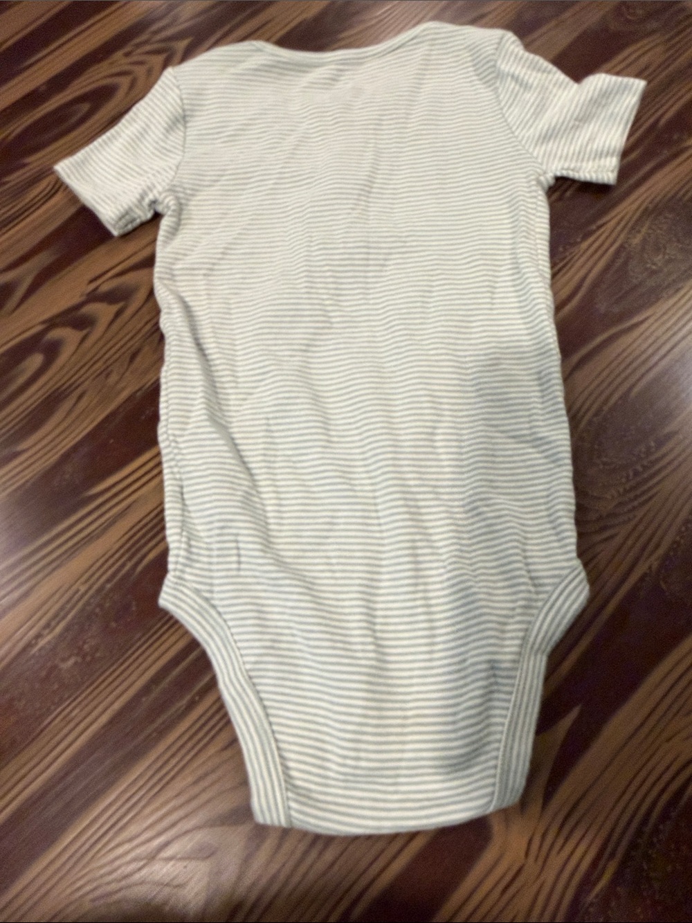 Carter’s bodysuits - Picture 4 of 6